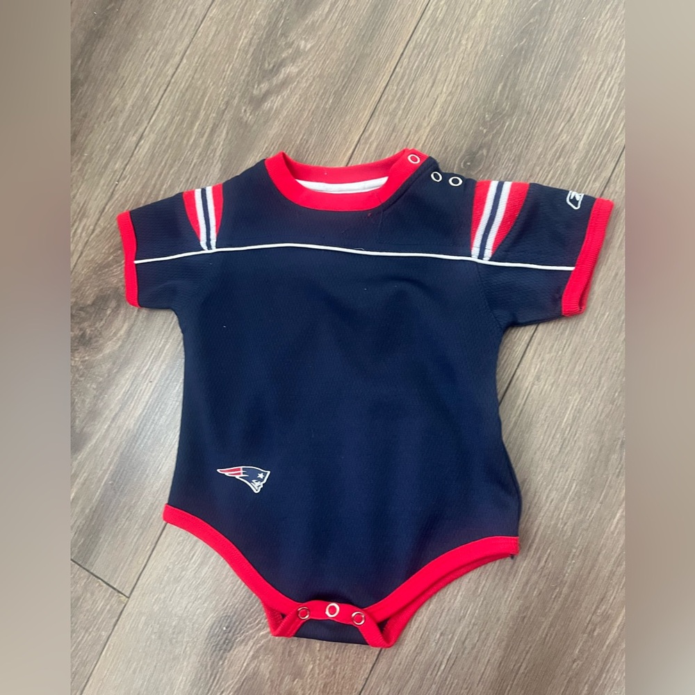 NFL REEBOK Navy and Red Baby Onesie